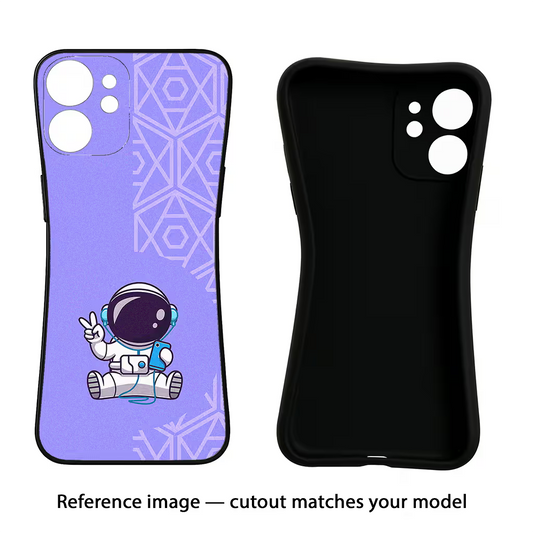 Cute Astronaut Chilling iQOO 13 5G Back Cover