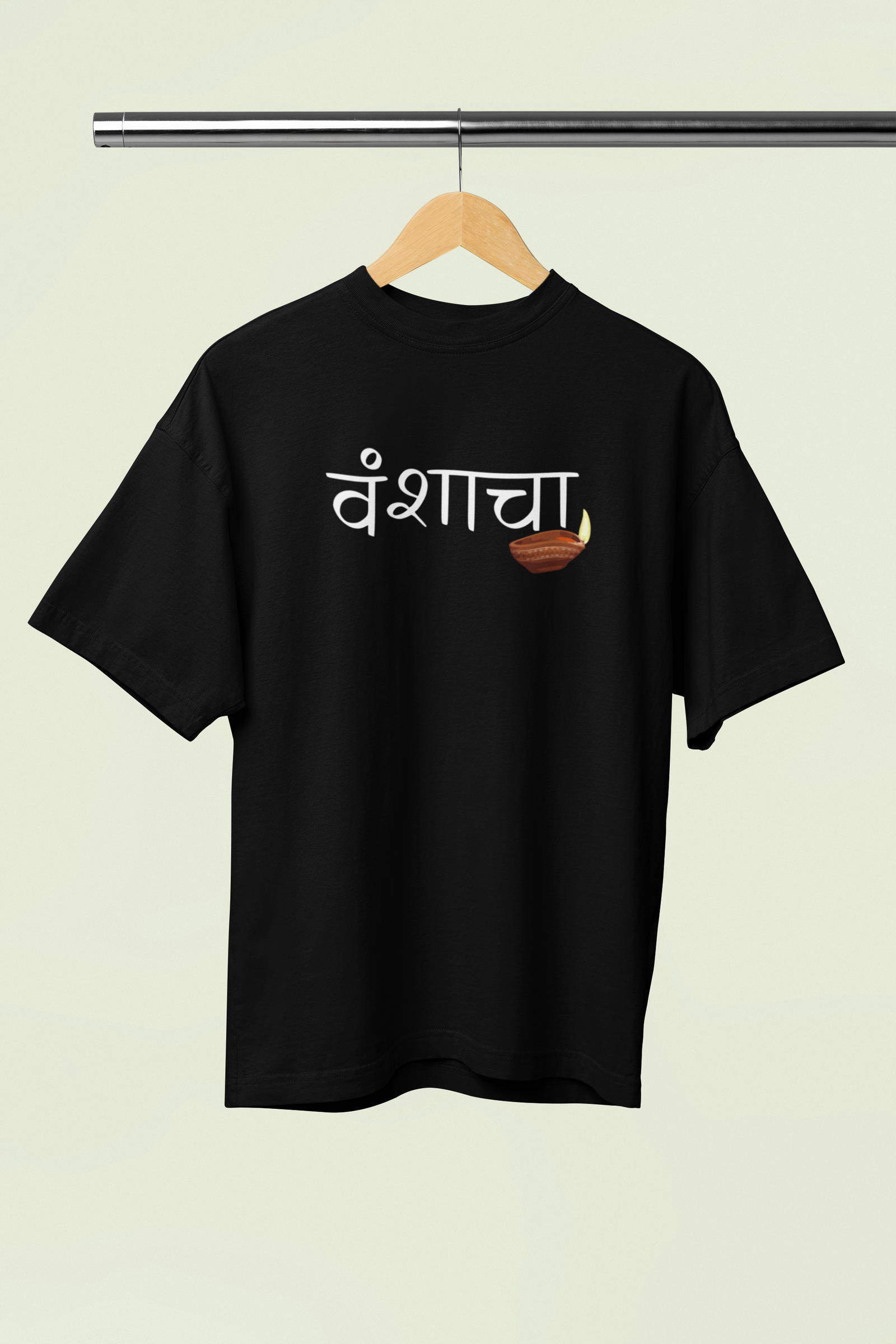 Vanshacha Diva Black Oversized Unisex T-Shirt Marathi Design