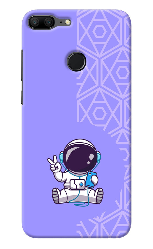 Cute Astronaut Chilling Honor 9 Lite Back Cover