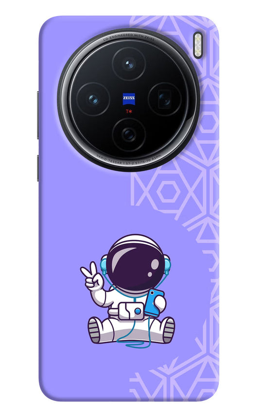 Cute Astronaut Chilling Vivo X200 5G Back Cover