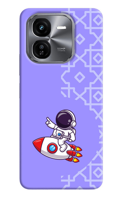 Cute Astronaut iQOO Z9X Back Cover