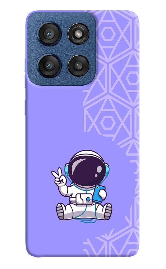 Cute Astronaut Chilling Moto Edge 60 Stylus Back Cover
