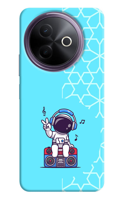Cute Astronaut Chilling Vivo Y39 5G Back Cover