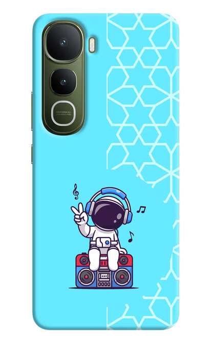 Cute Astronaut Chilling Vivo Y400 5G Back Cover