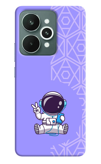 Cute Astronaut Chilling Realme 15 Back Cover