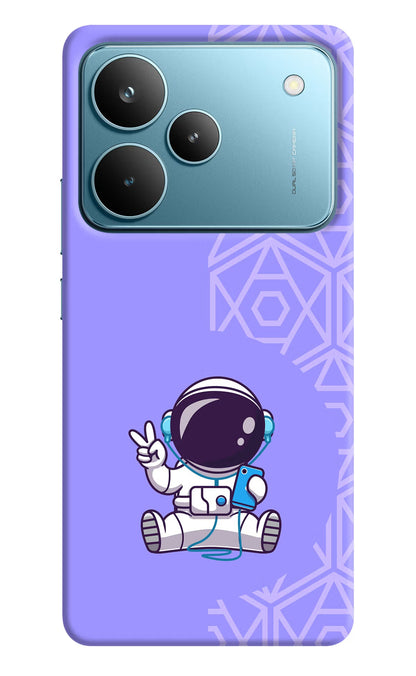 Cute Astronaut Chilling Realme P4 Pro Back Cover