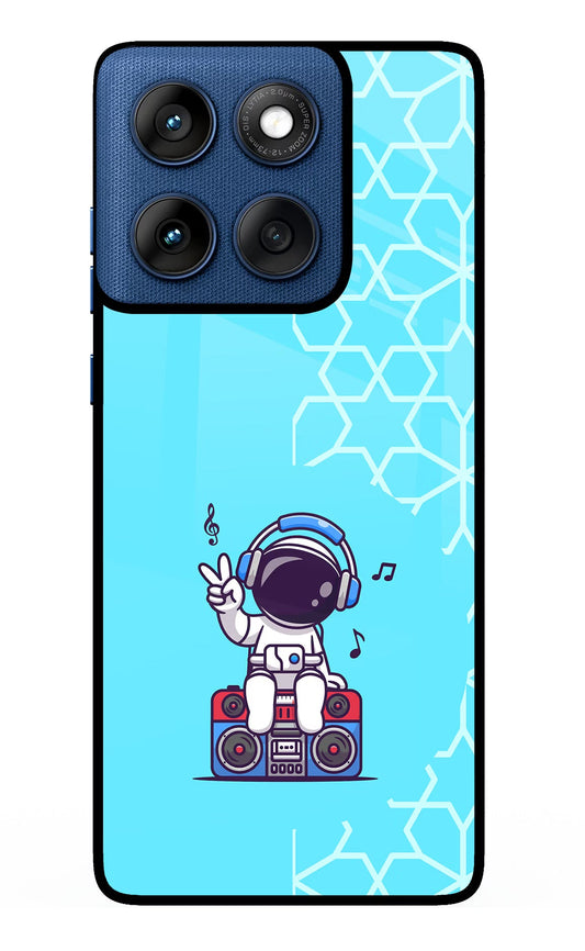 Cute Astronaut Chilling Moto Edge 60 Back Cover