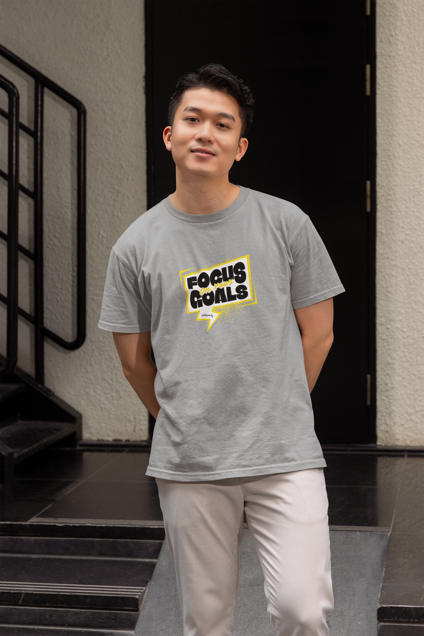 Focus On Your Goals Grey T-Shirt Graphic Style for Men