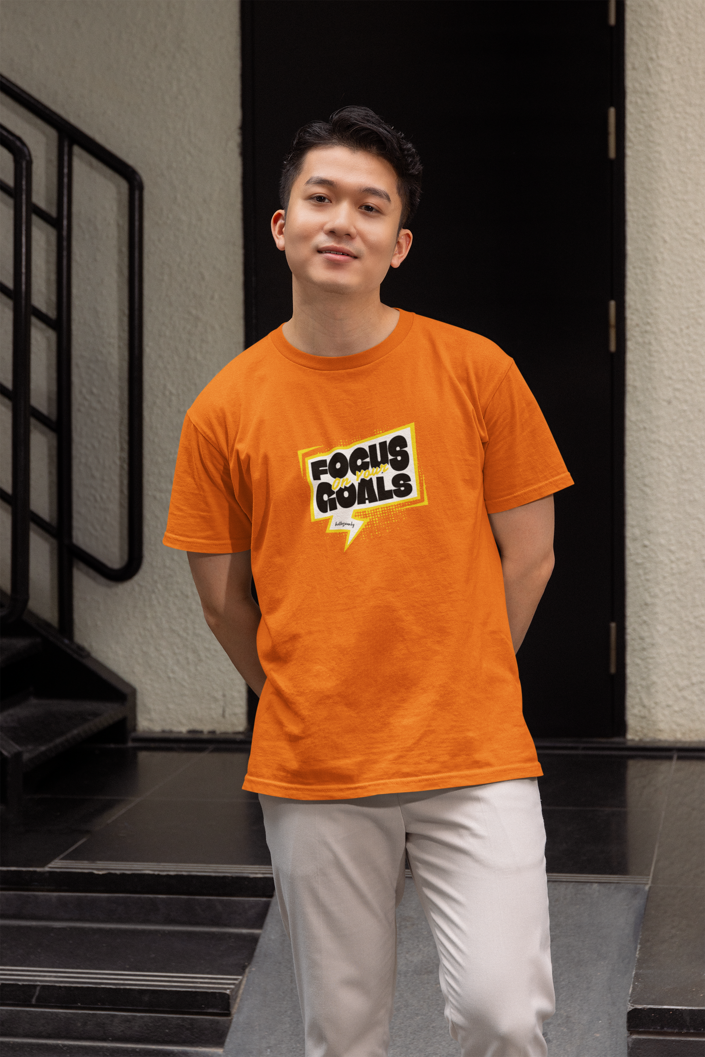Focus On Your Goals Orange T-Shirt Trendy Style for Men