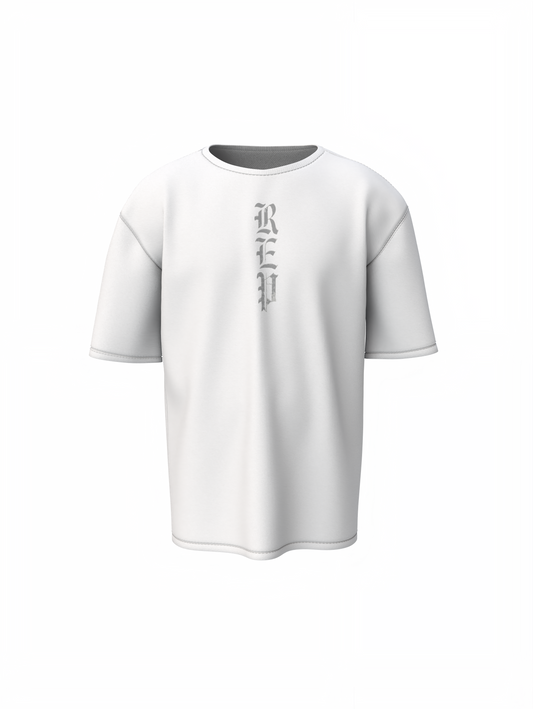 Swift in Shadows Oversized T-Shirt Bold Dark Streetwear Tee