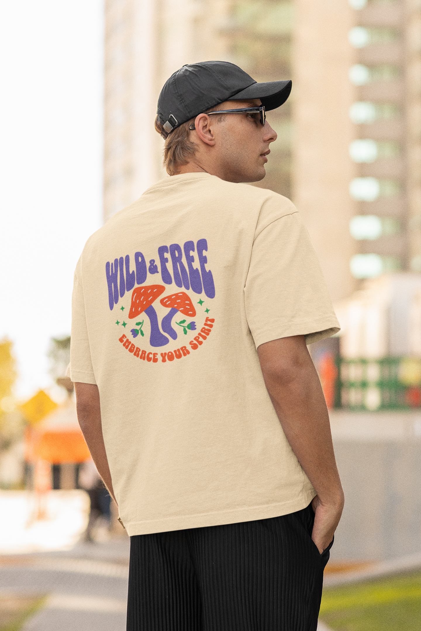 Wild & free unisex beige oversized t-shirt
