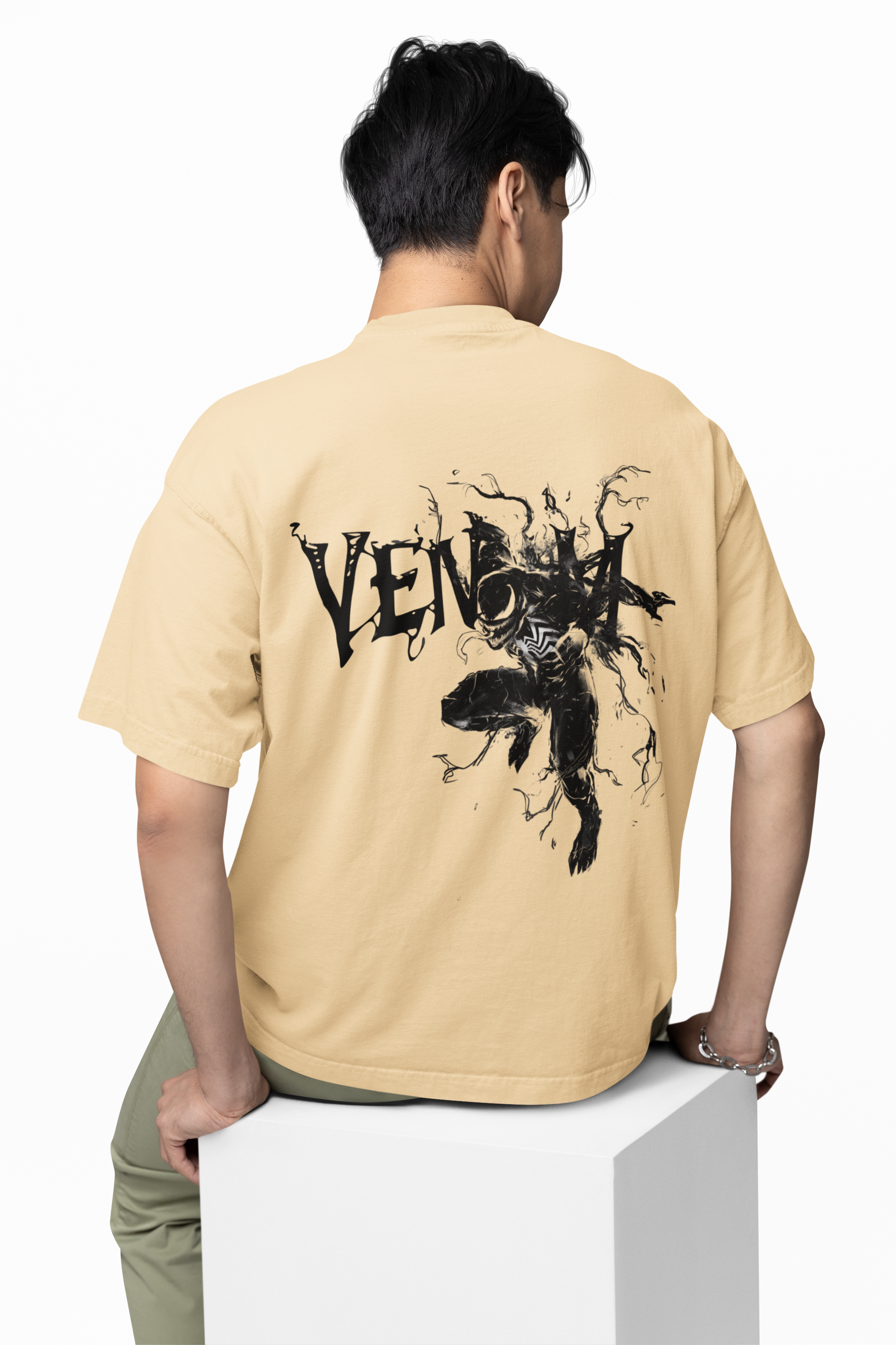 Venomous Oversized T-Shirt