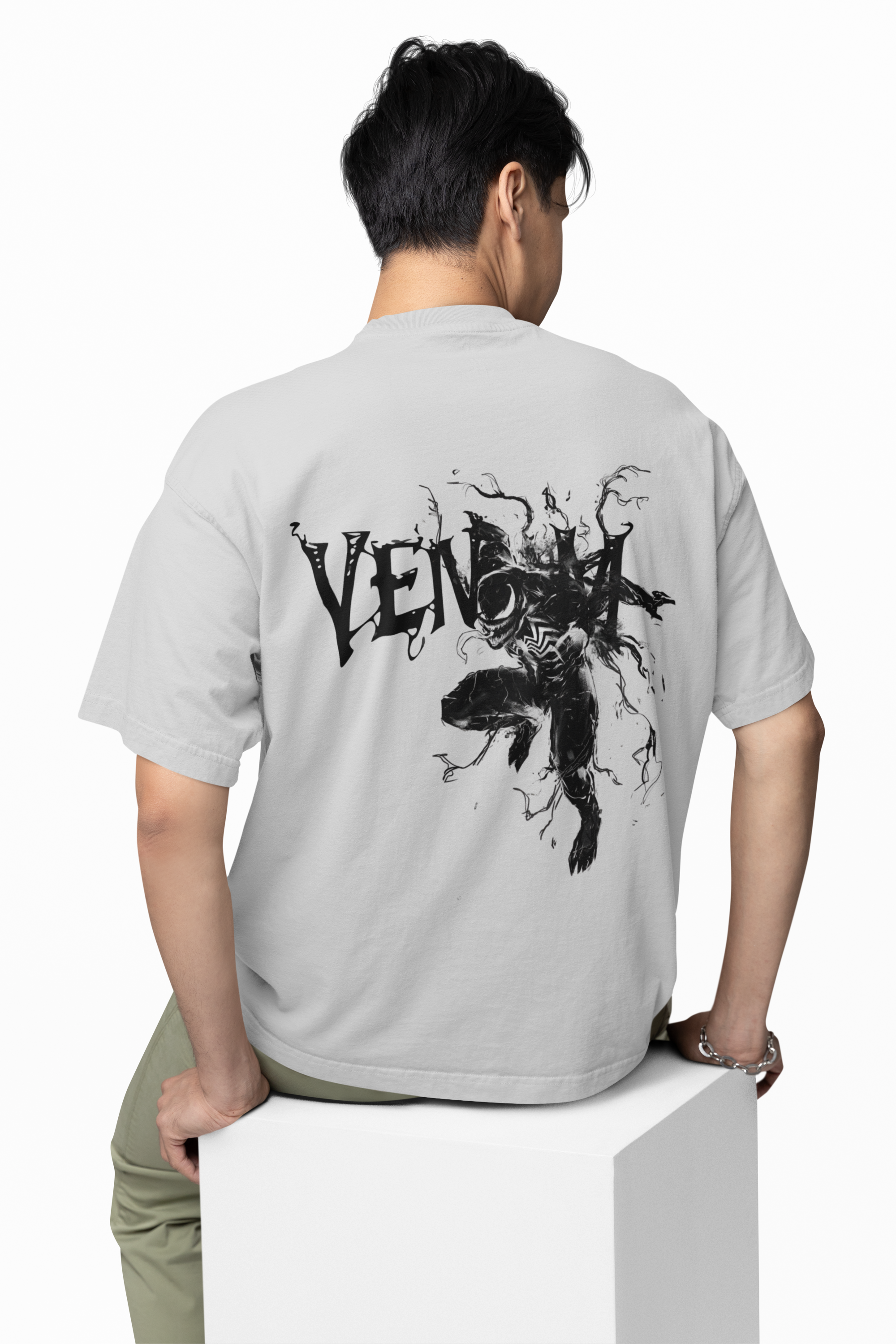 Venomous Oversized T-Shirt