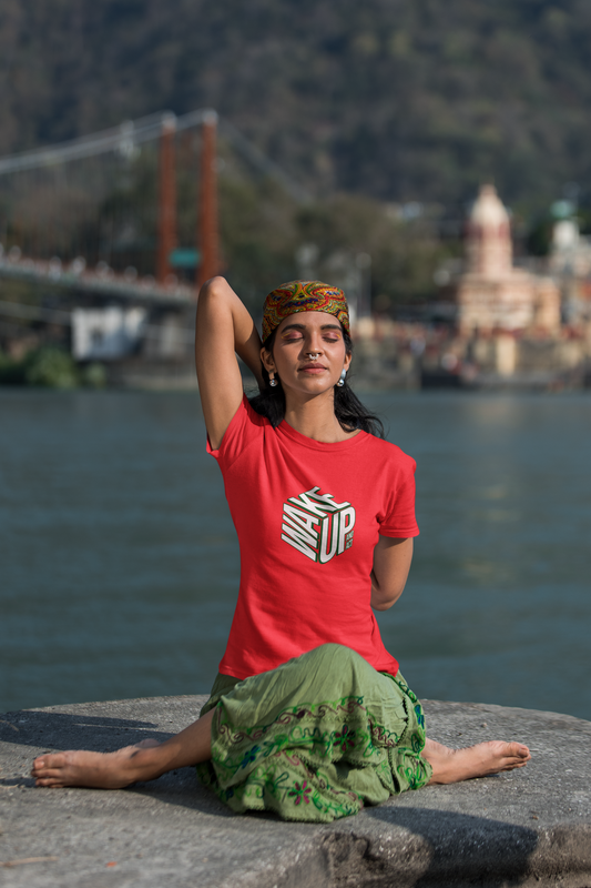 Make up half sleeve red round neck t-shirt for women by hello swanky - s