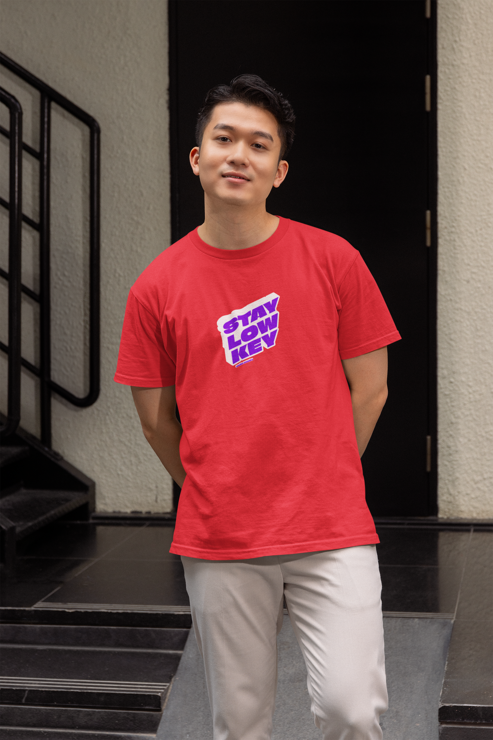 Low key half sleeve red round neck t-shirt for men hello swanky - s