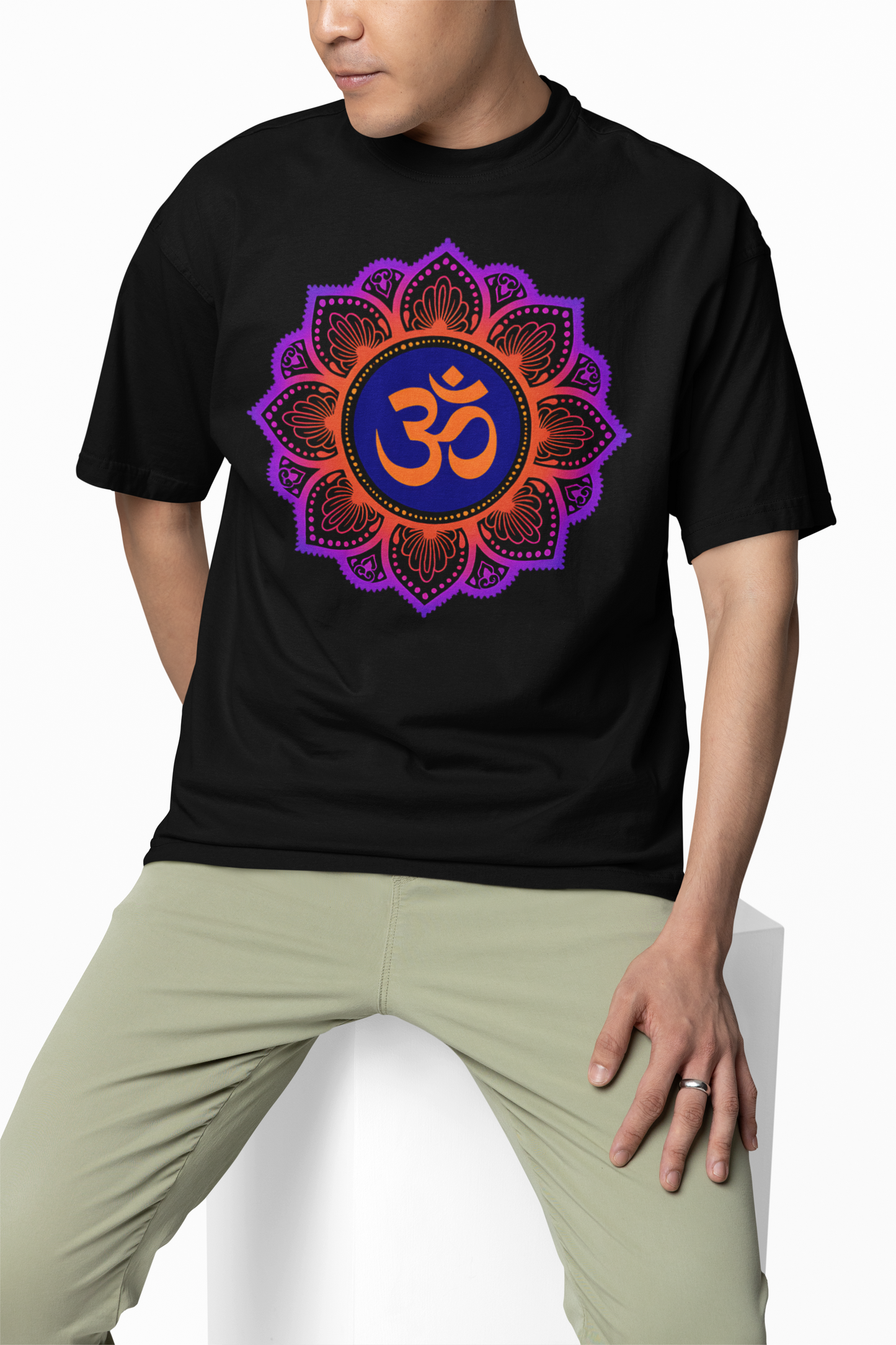 Mandala Om Oversized T-Shirts