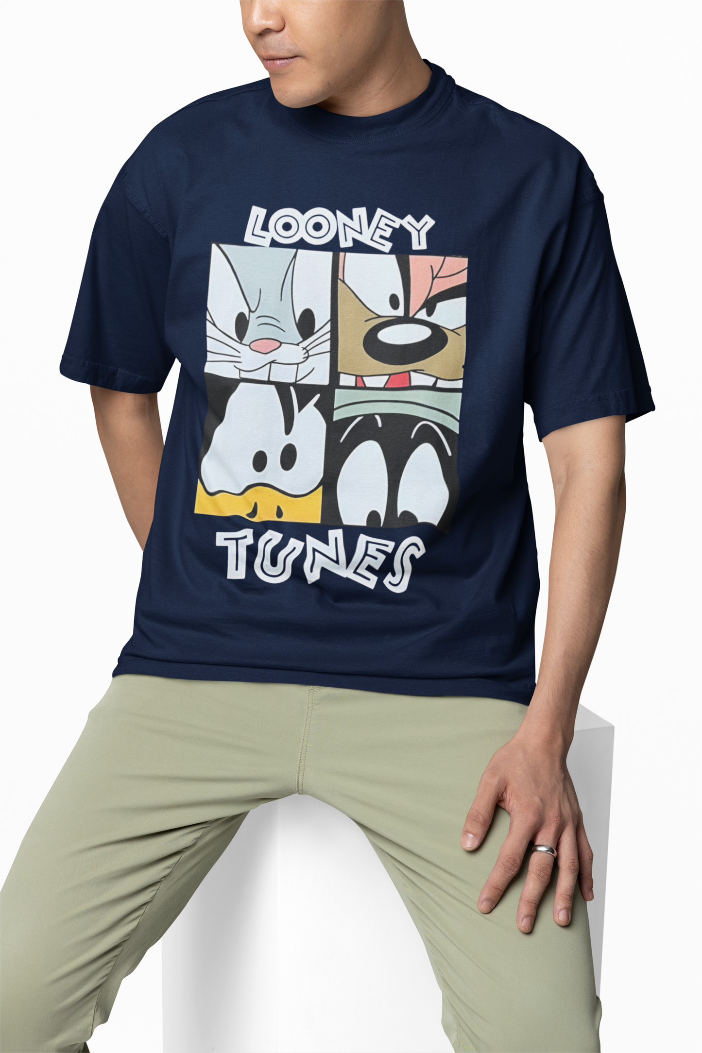 Looney Boxed Legends Oversized T-Shirt – Classic Cartoon