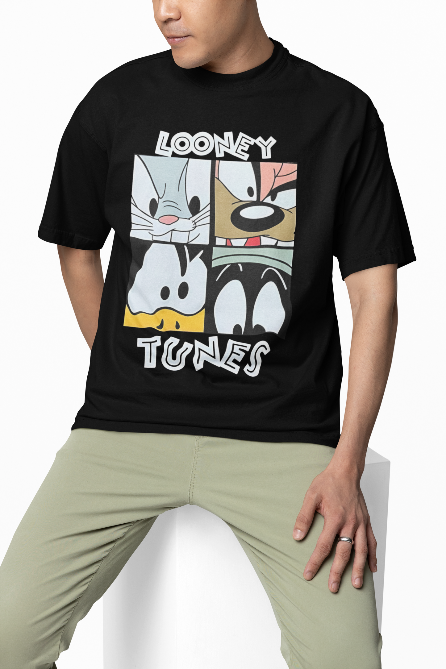 Looney Boxed Legends Oversized T-Shirt – Classic Cartoon