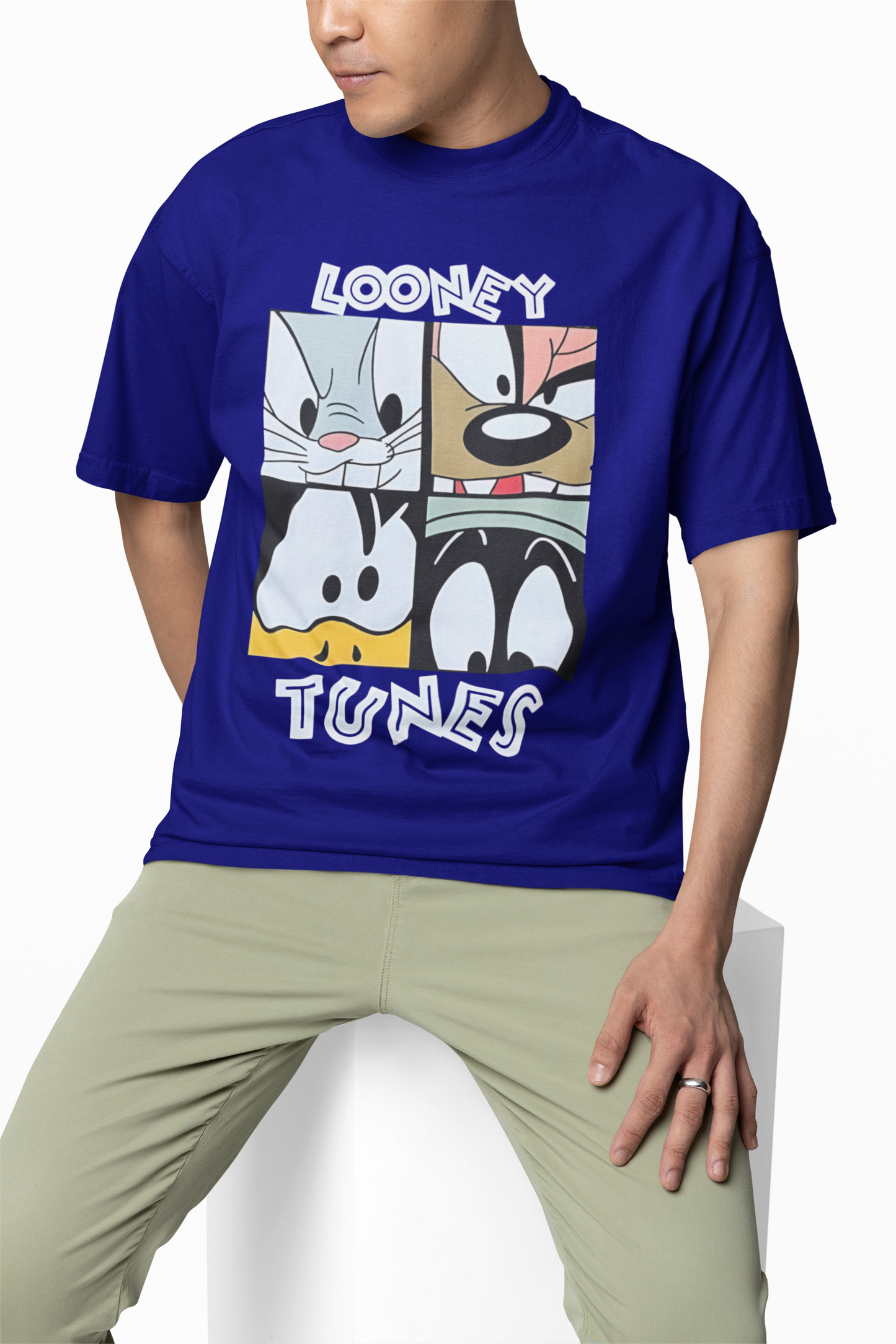 Looney Boxed Legends Oversized T-Shirt – Classic Cartoon
