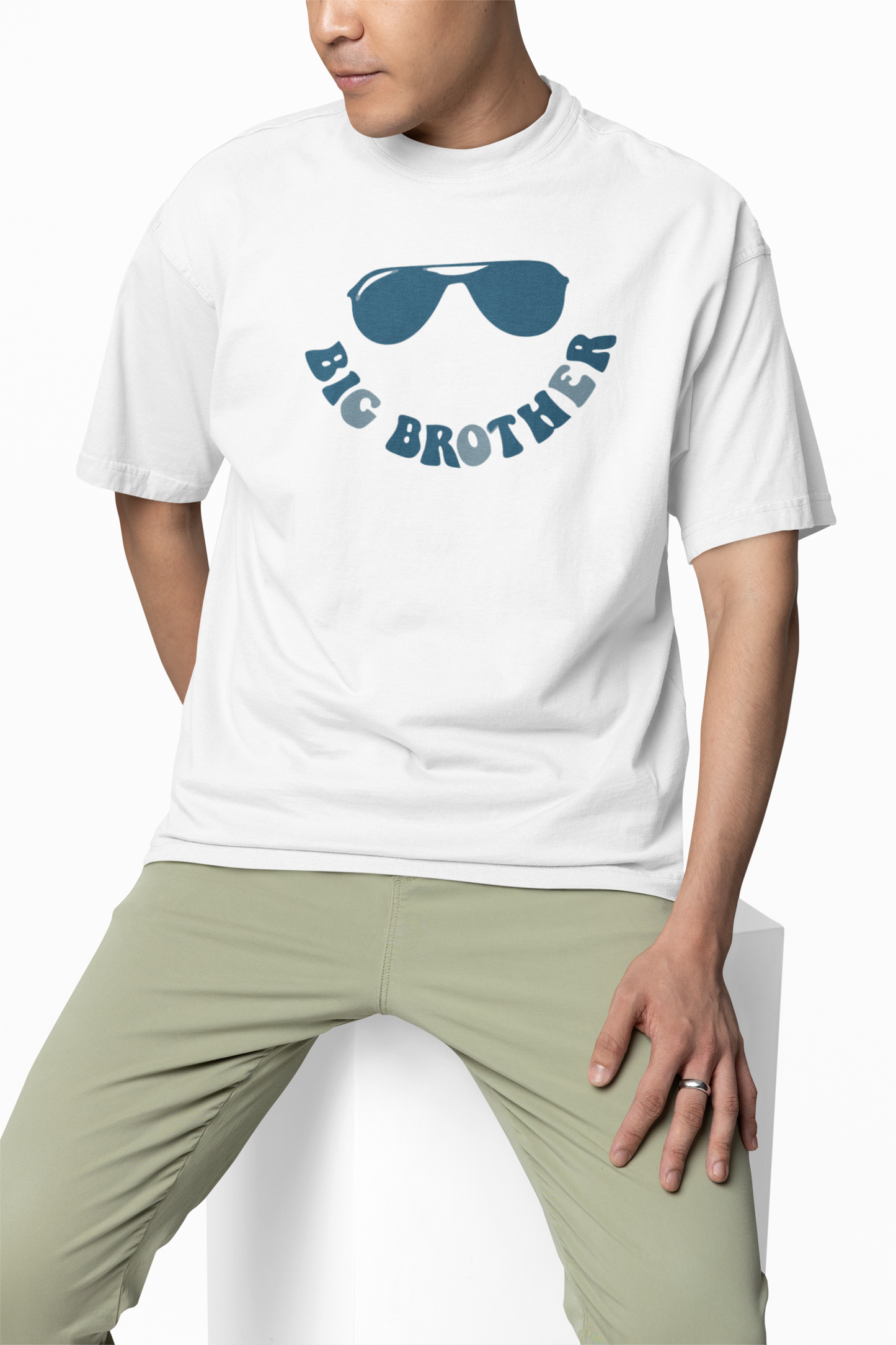Big Brother Glasses Oversized T-Shirt Trendy Graphic Tee