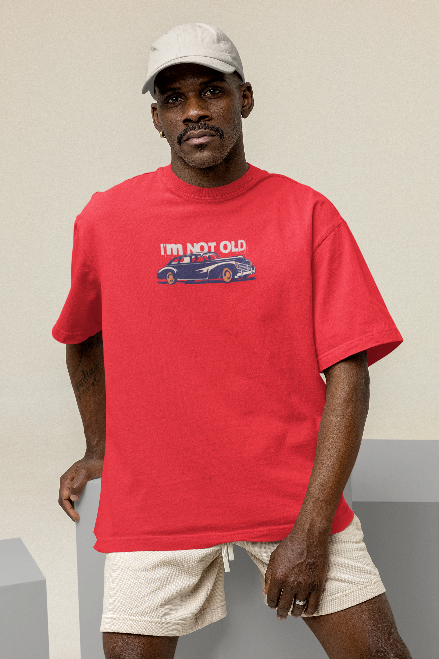Old & classic oversized t-shirt - s