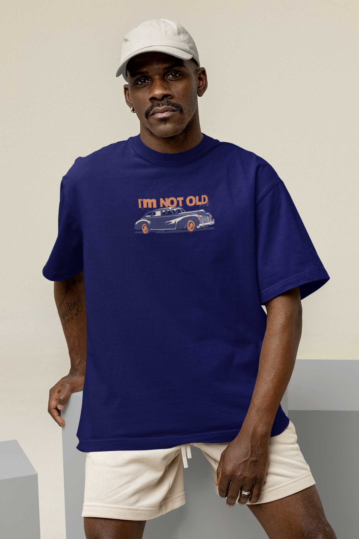 Old & classic oversized t-shirt - s