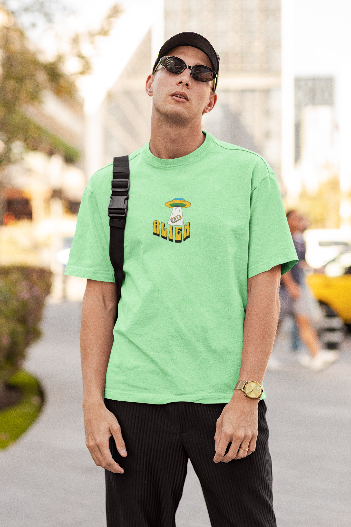 Alien Unisex Saga Green Oversized T-Shirt