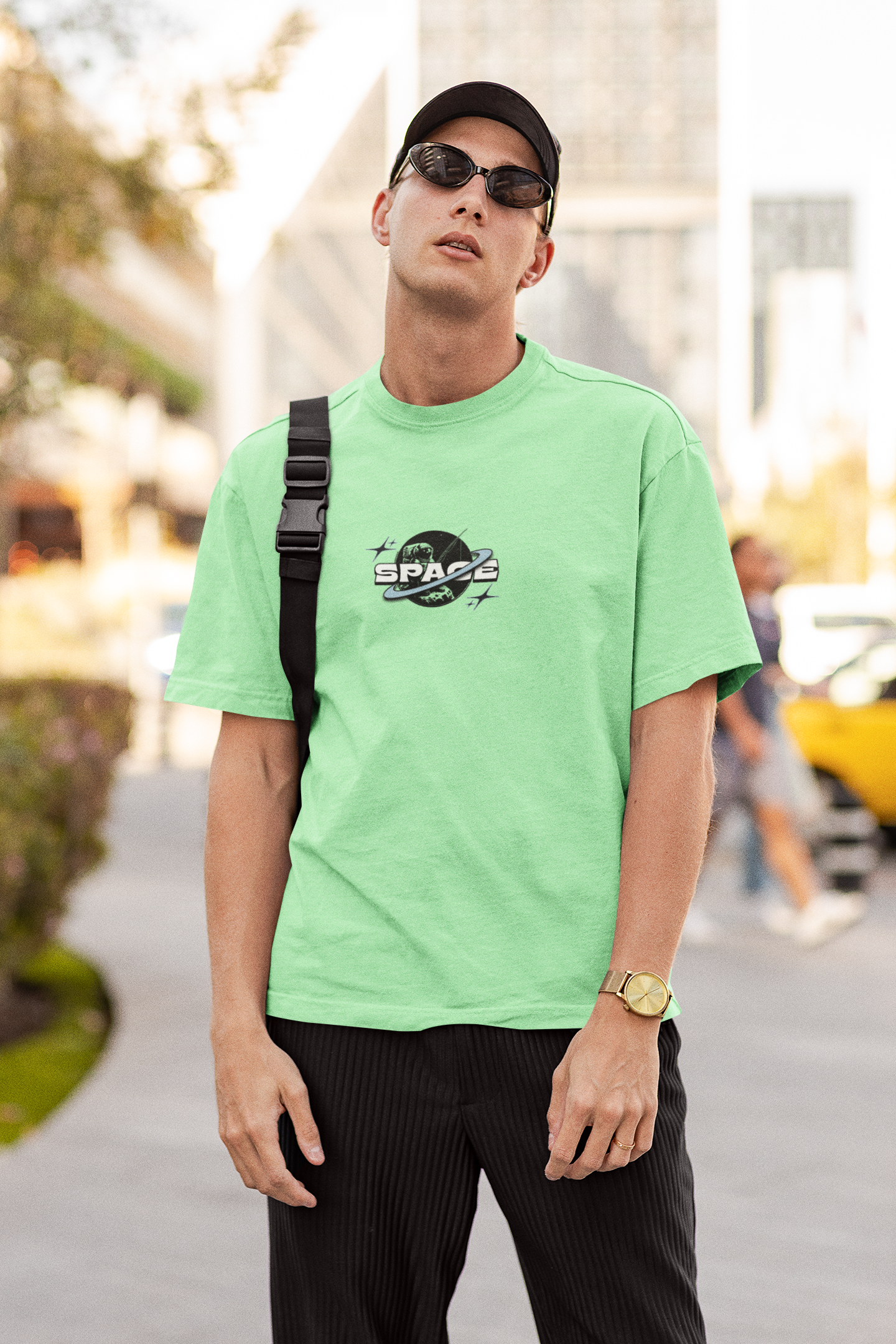 Out of office unisex saga green oversized t-shirt - s