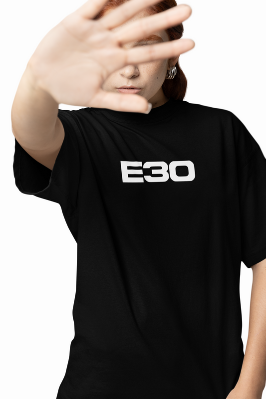 BMW E30 Oversized T-Shirts