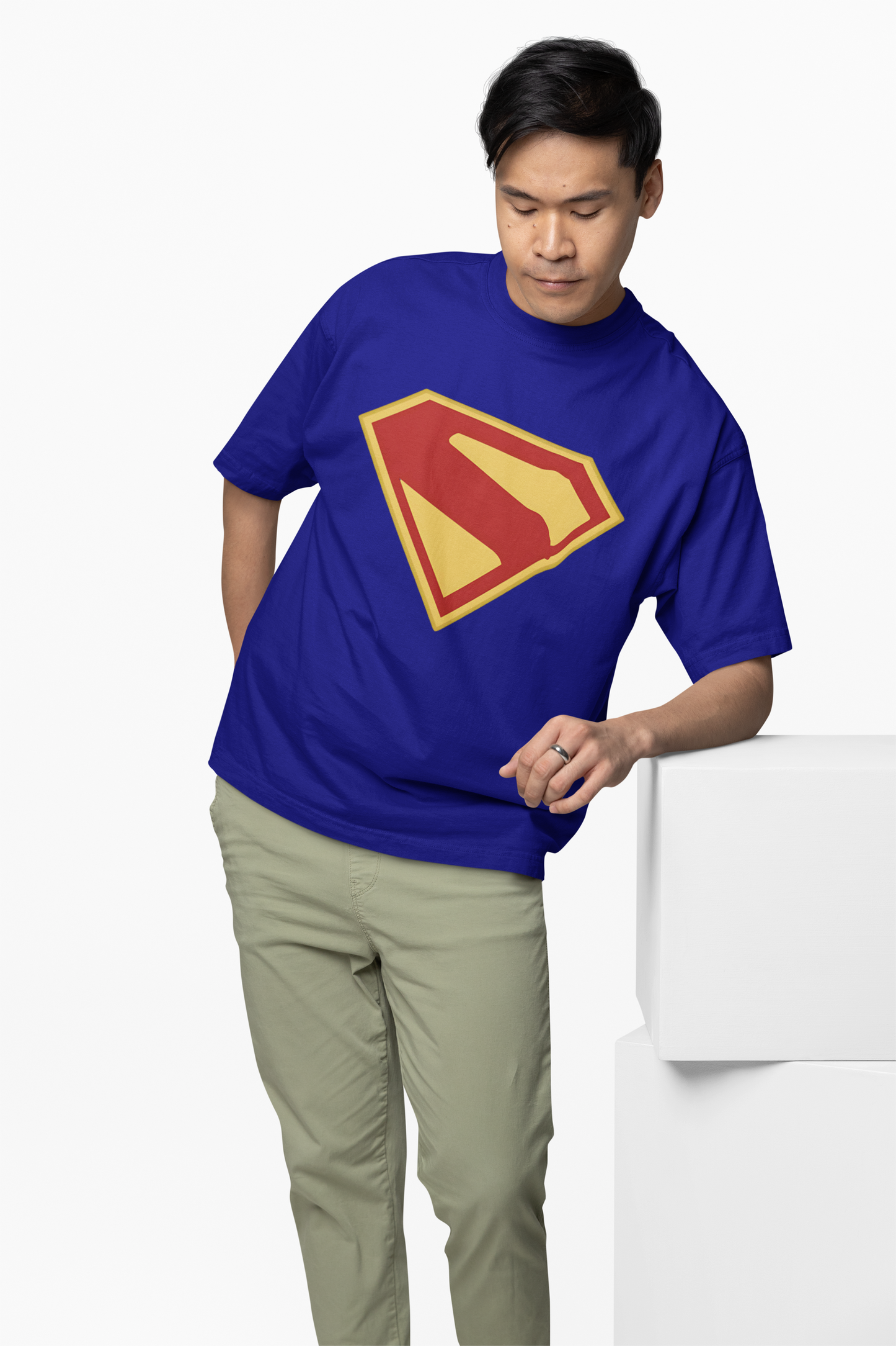 Superman Logo Oversized T-Shirt for Iconic Hero Style Looks