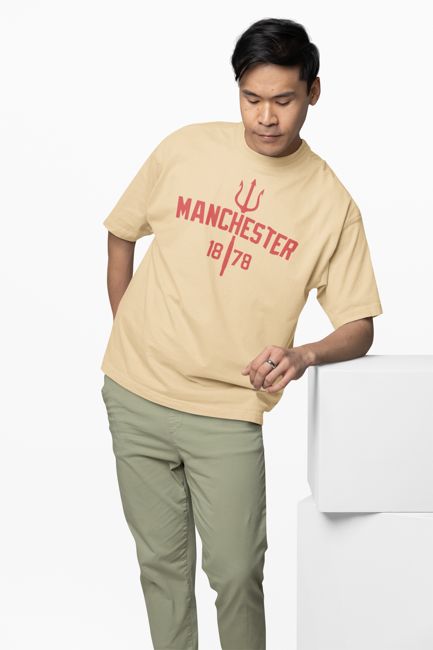 Manchester Team 1878 Oversized T-Shirt – Classic Football Tee