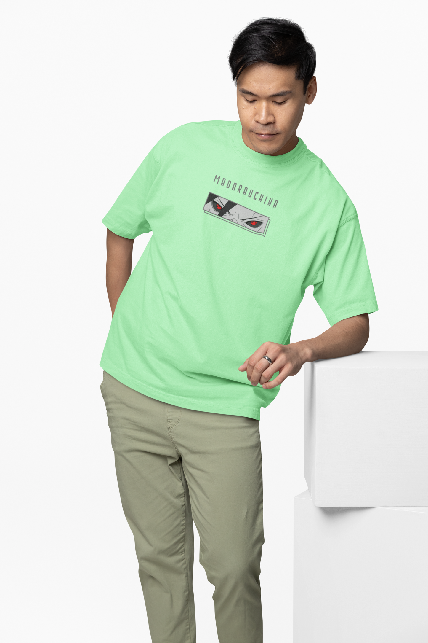 Oversized T-Shirt Red Eye Reckoning Bold Casual Wear Style
