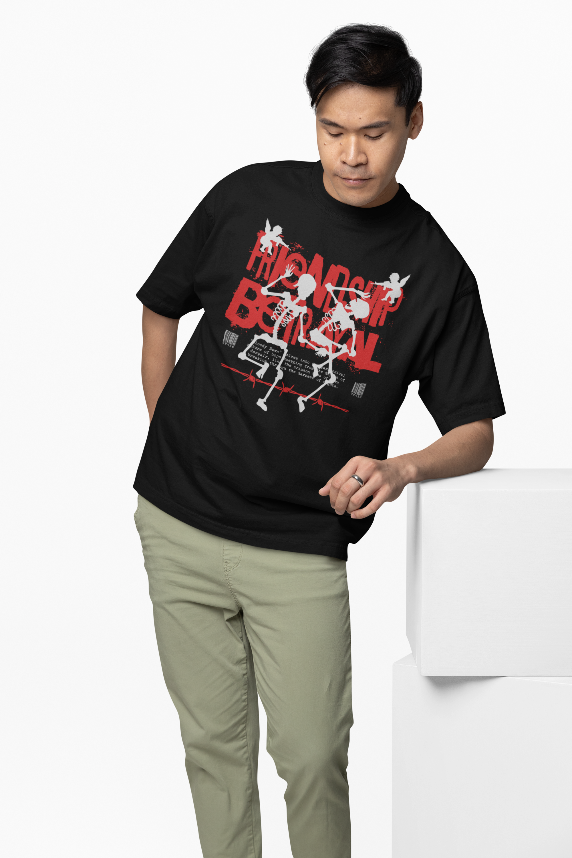Friendship betrayal Oversized T-Shirt