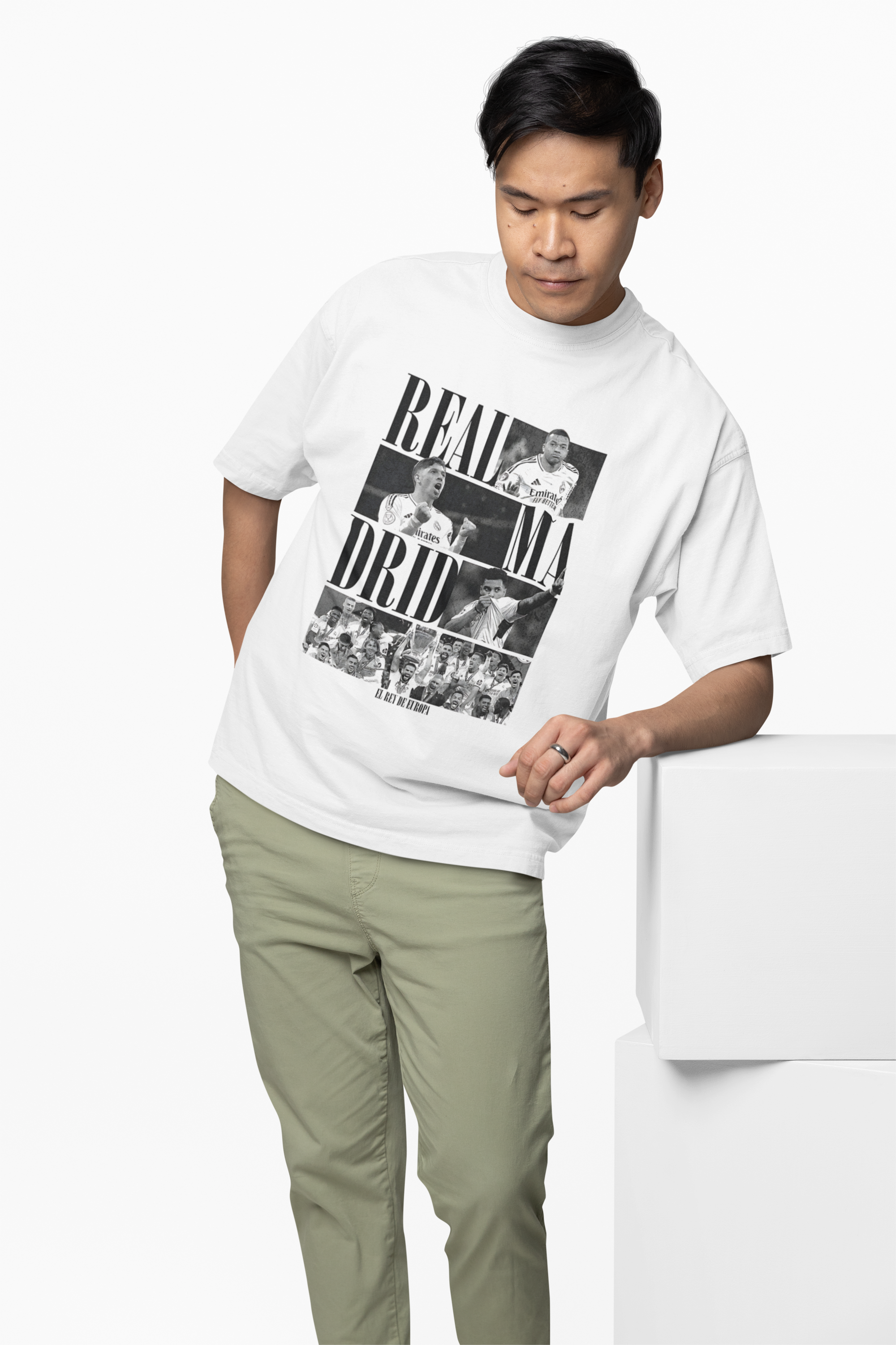 White Dynasty Graphic Oversized T-Shirt