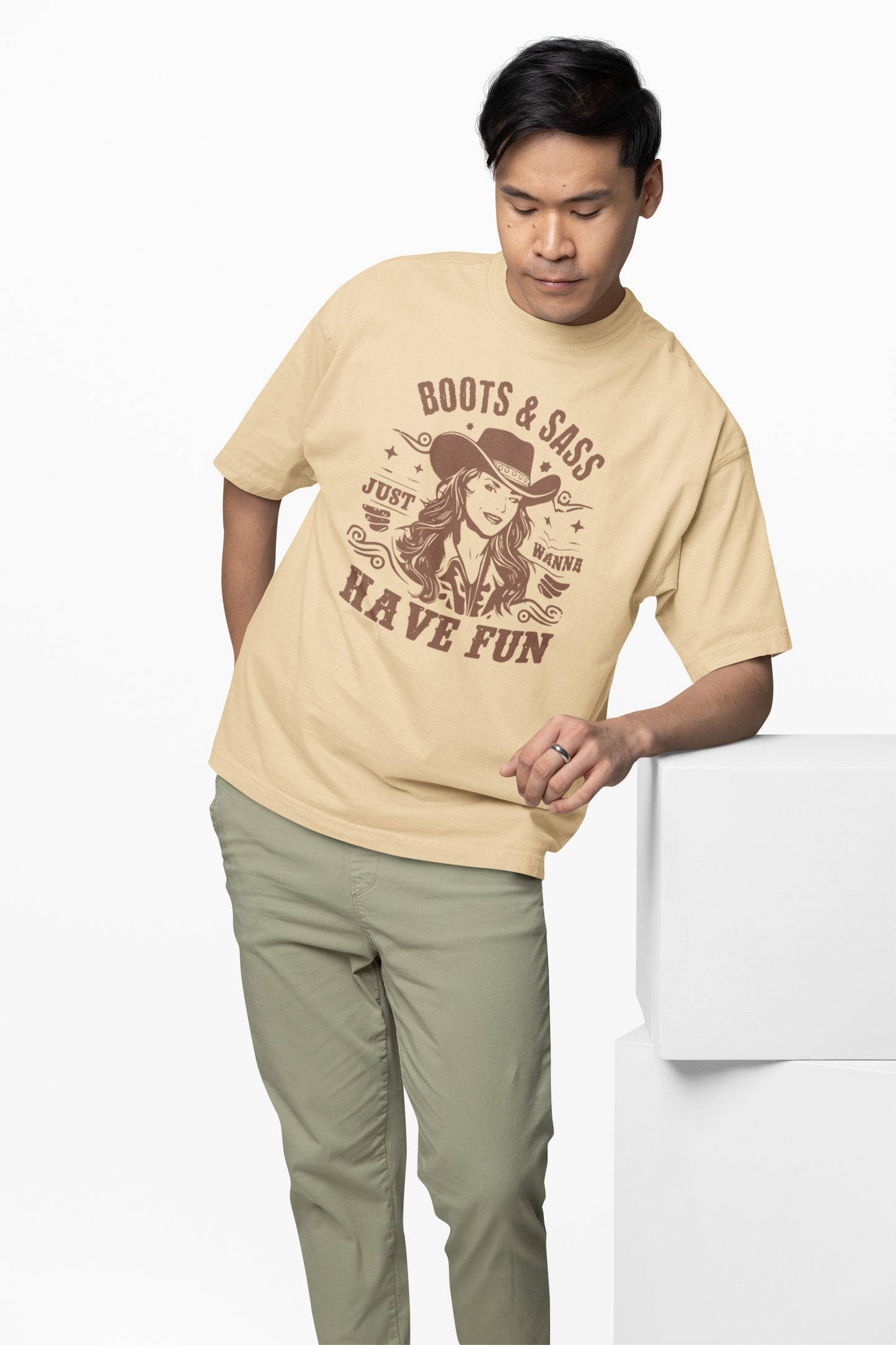 Boots & Saas Oversized T-Shirt Western Sassy Streetwear