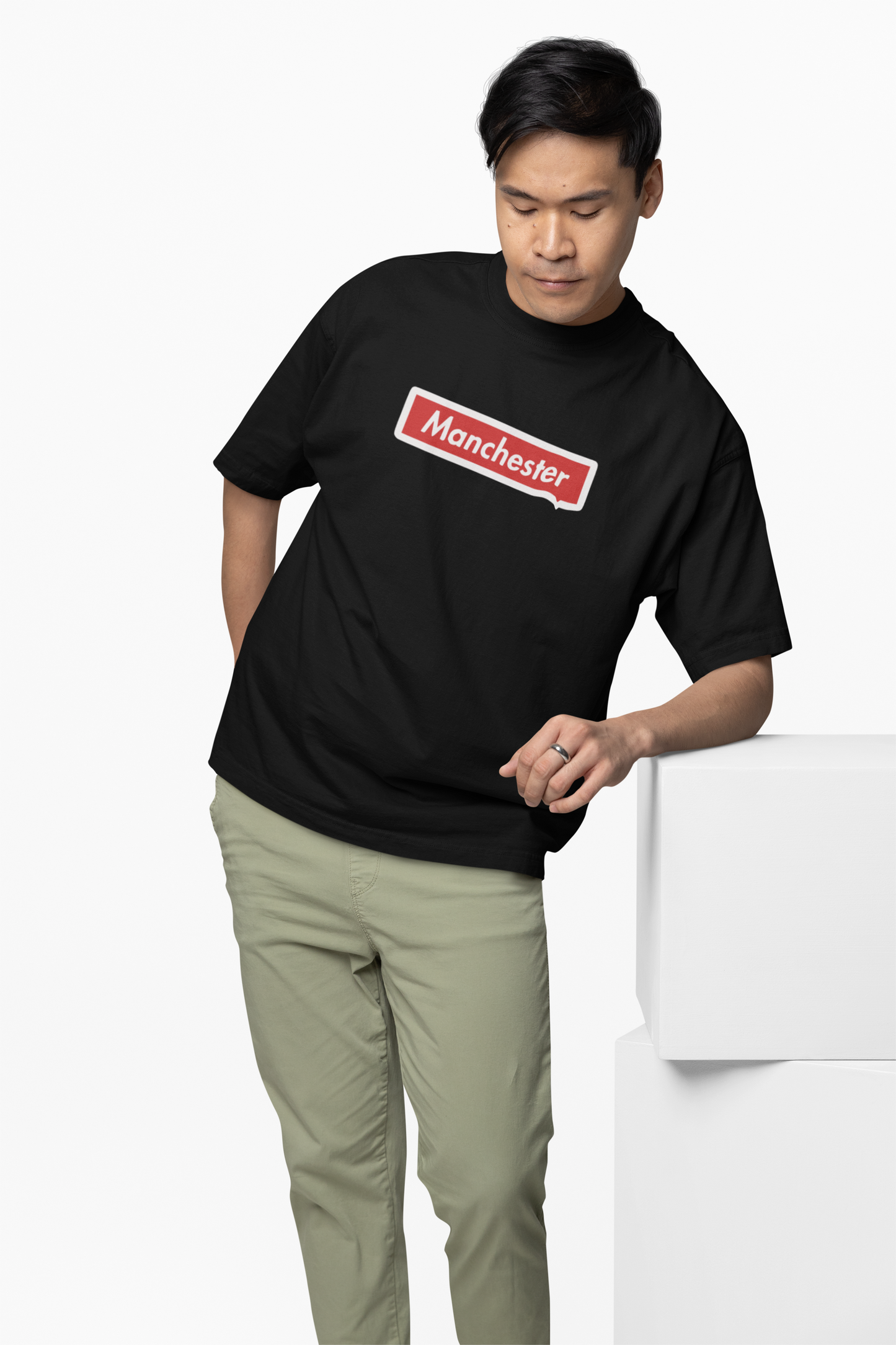 Manchester Oversized T-Shirts – Bold Football Fan Tee