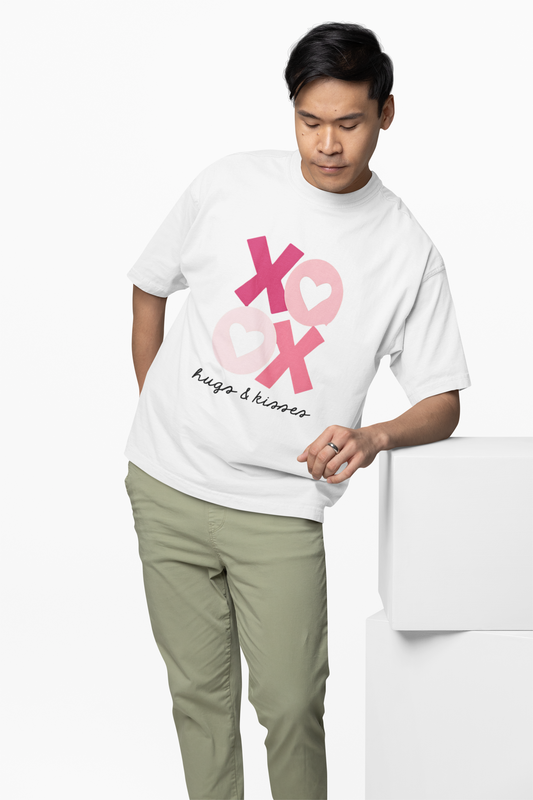 Love XOXO Oversized T-Shirt Relaxed Streetwear Playful Tee