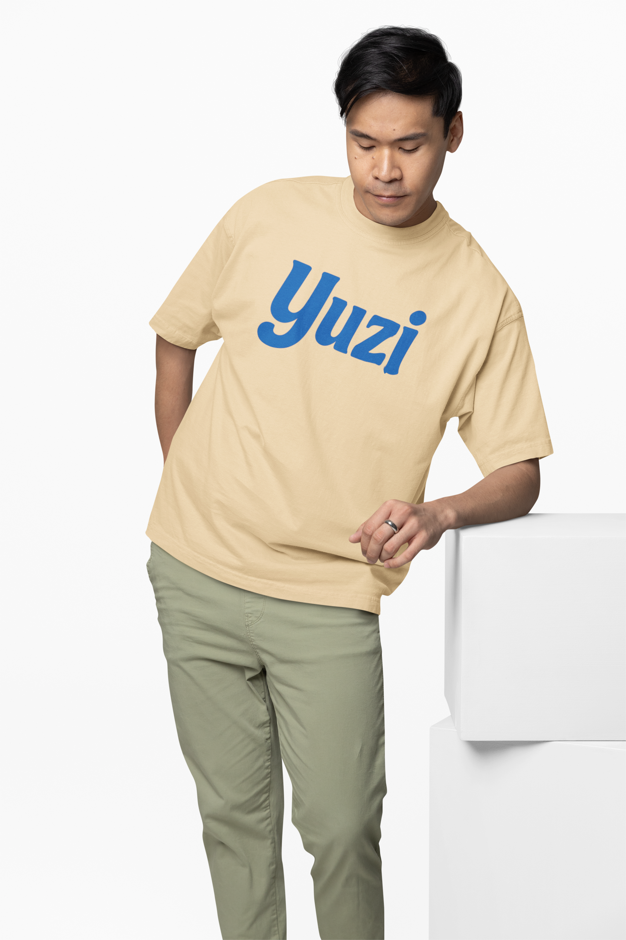Yuzi Graffiti Print Oversized T-Shirt