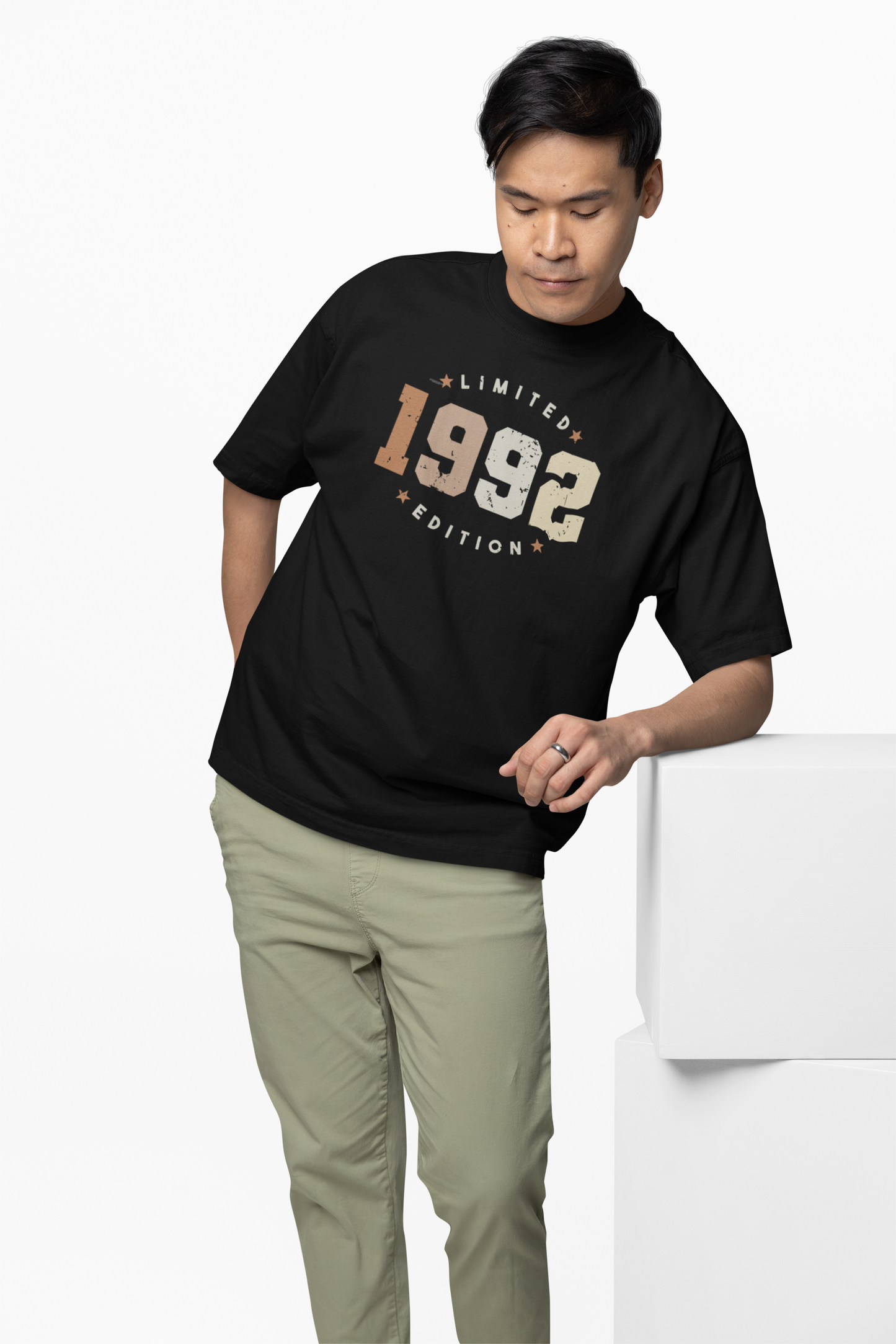 Limited Edition Oversized T-Shirt – Exclusive Style & Vibes