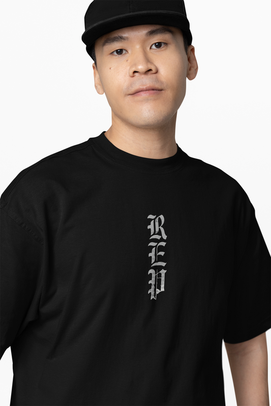 Swift in Shadows Oversized T-Shirt Bold Dark Streetwear Tee