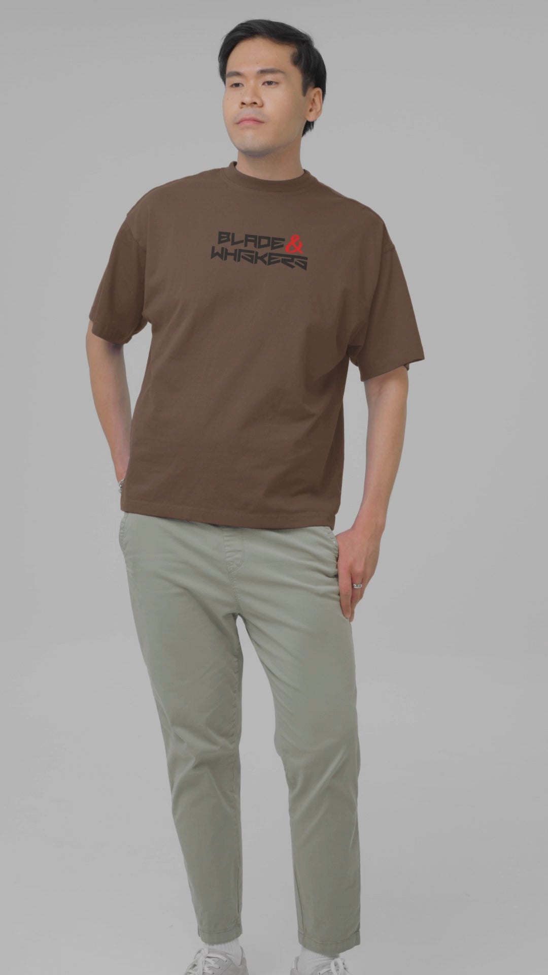 Blade & Whiskers Oversized T-Shirt