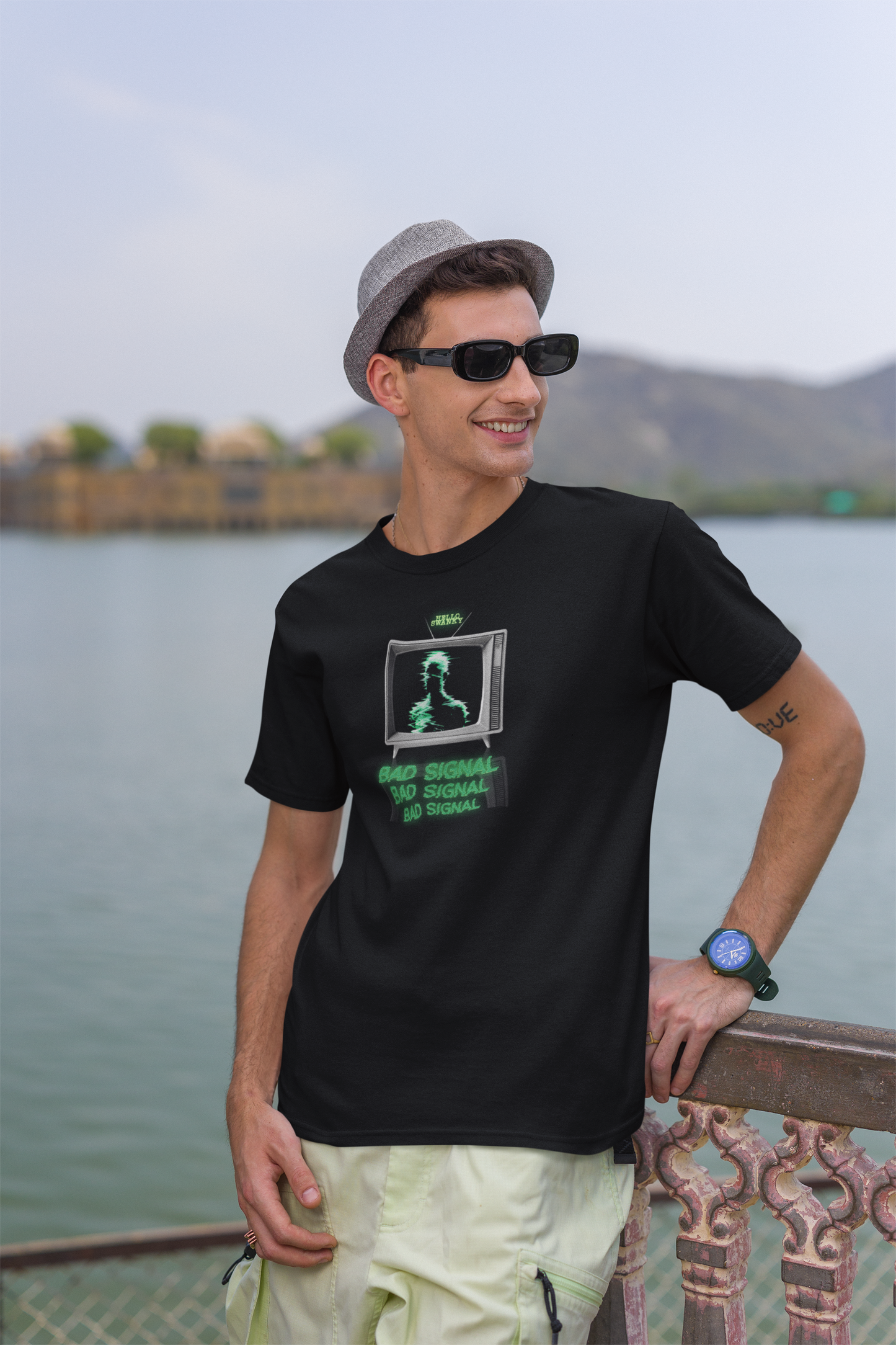 Bad Signal Black Round Neck T-Shirt for Men Stylish