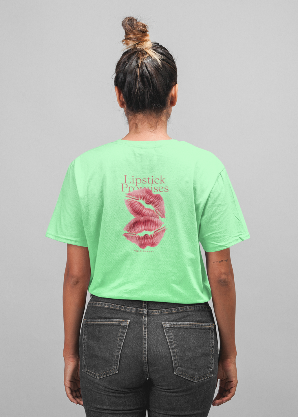 Kisses half sleeve saga green oversized t-shirt for women by hello swanky - s